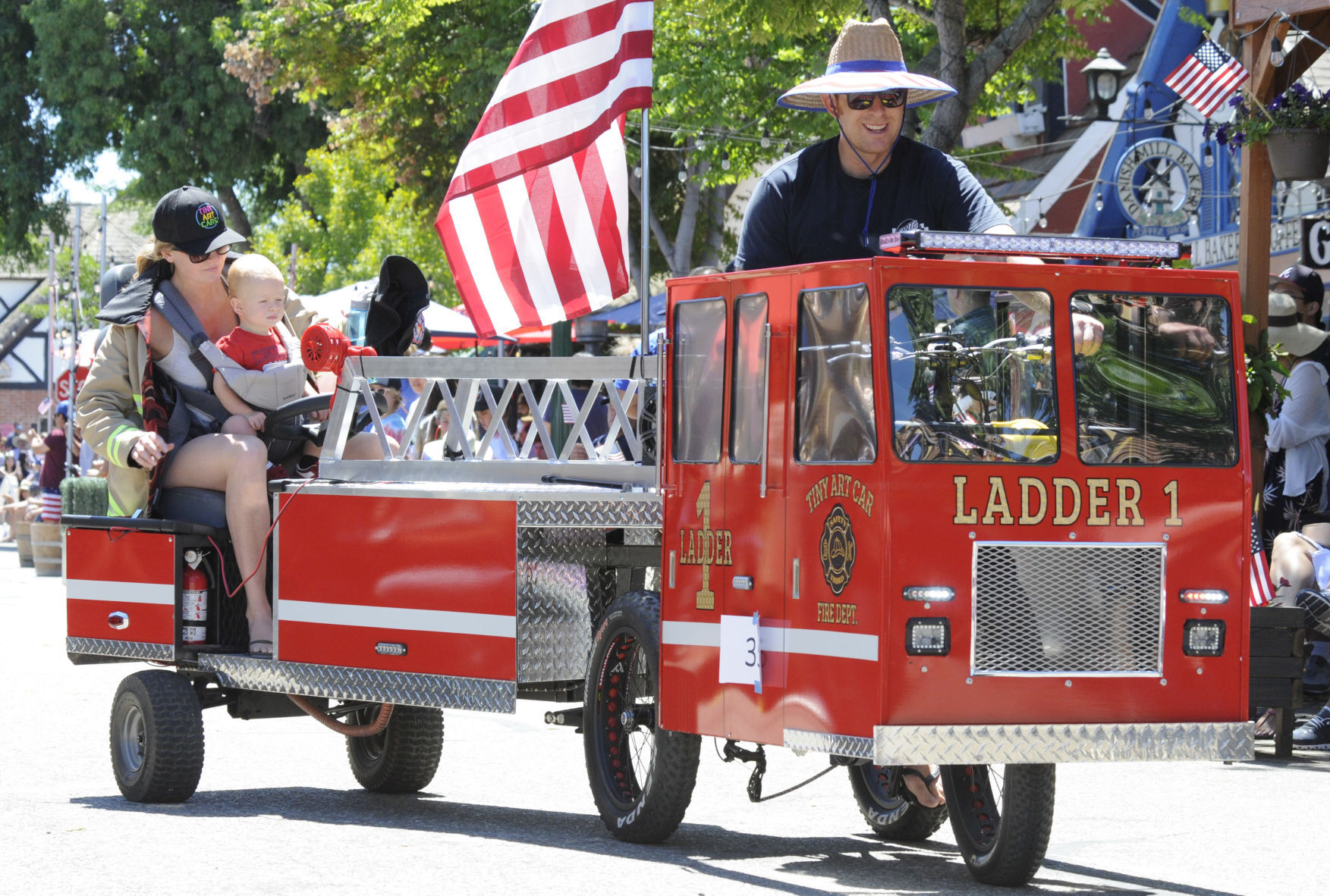 070421 Solvang 4th parade 20.JPG
